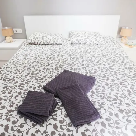 Manureva Los Cristianos (Tenerife)